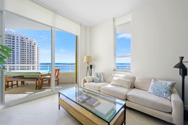 888 Brickell Key Drive 2909, sold in One Tequesta Point Condo, Miami, FL