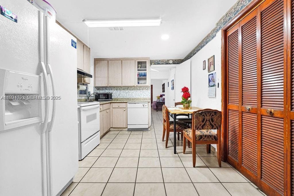 911 E 9th Place, Hialeah, FL 33010 photo 21