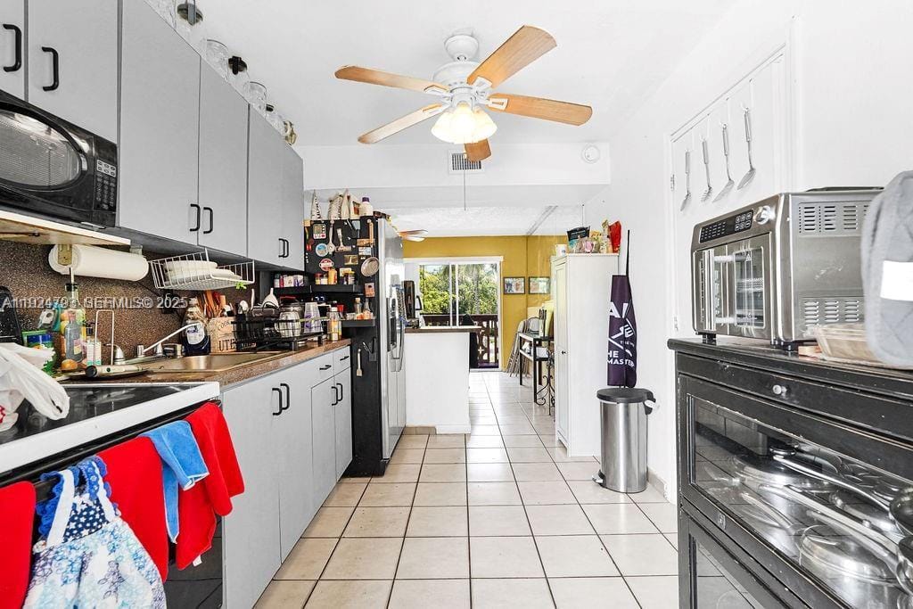 911 E 9th Place, Hialeah, FL 33010 photo 26