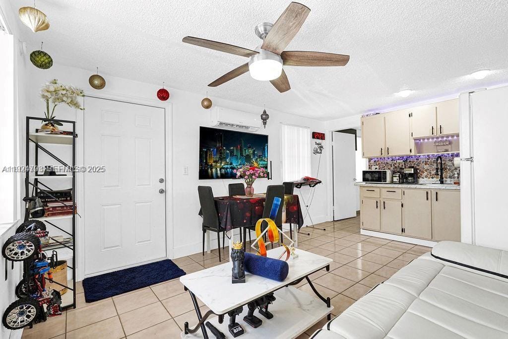 911 E 9th Place, Hialeah, FL 33010 photo 9