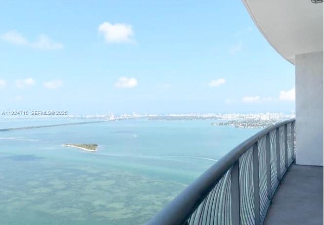 1750 N Bayshore Drive 5105, Miami, FL 33132, Miami