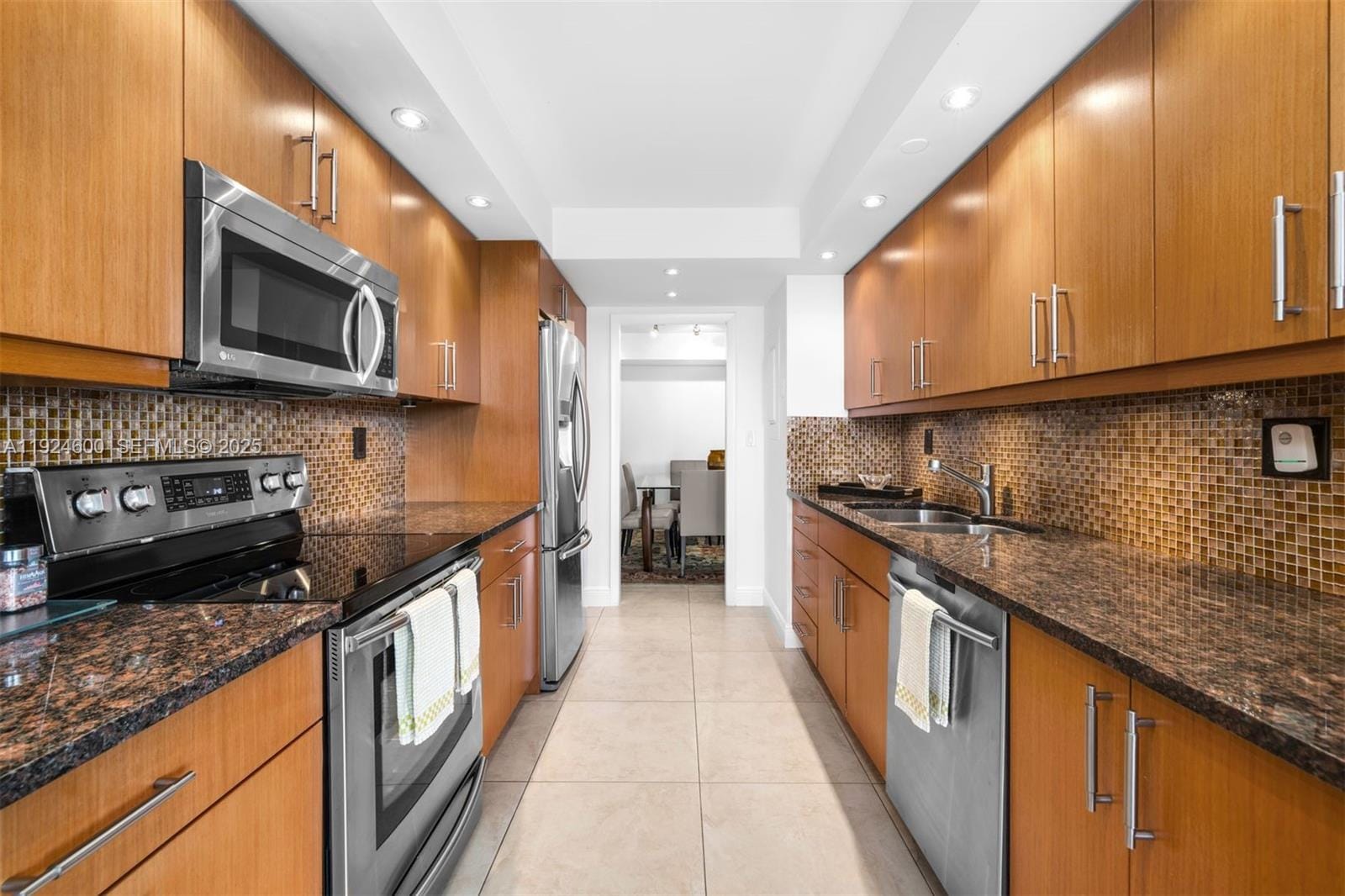 4000 Towerside Terrace 705, Miami, FL 33138 photo 12