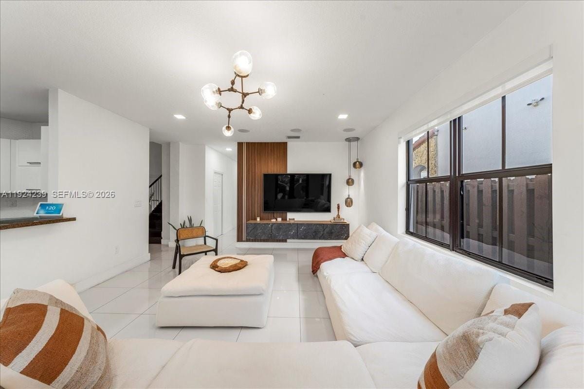 984 NW 104th Avenue, Miami, FL 33172 photo 16