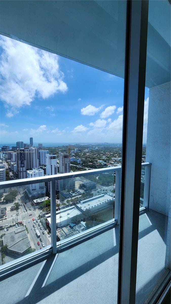 185 SW 7th Street 3814, Miami, FL 33130 photo 12