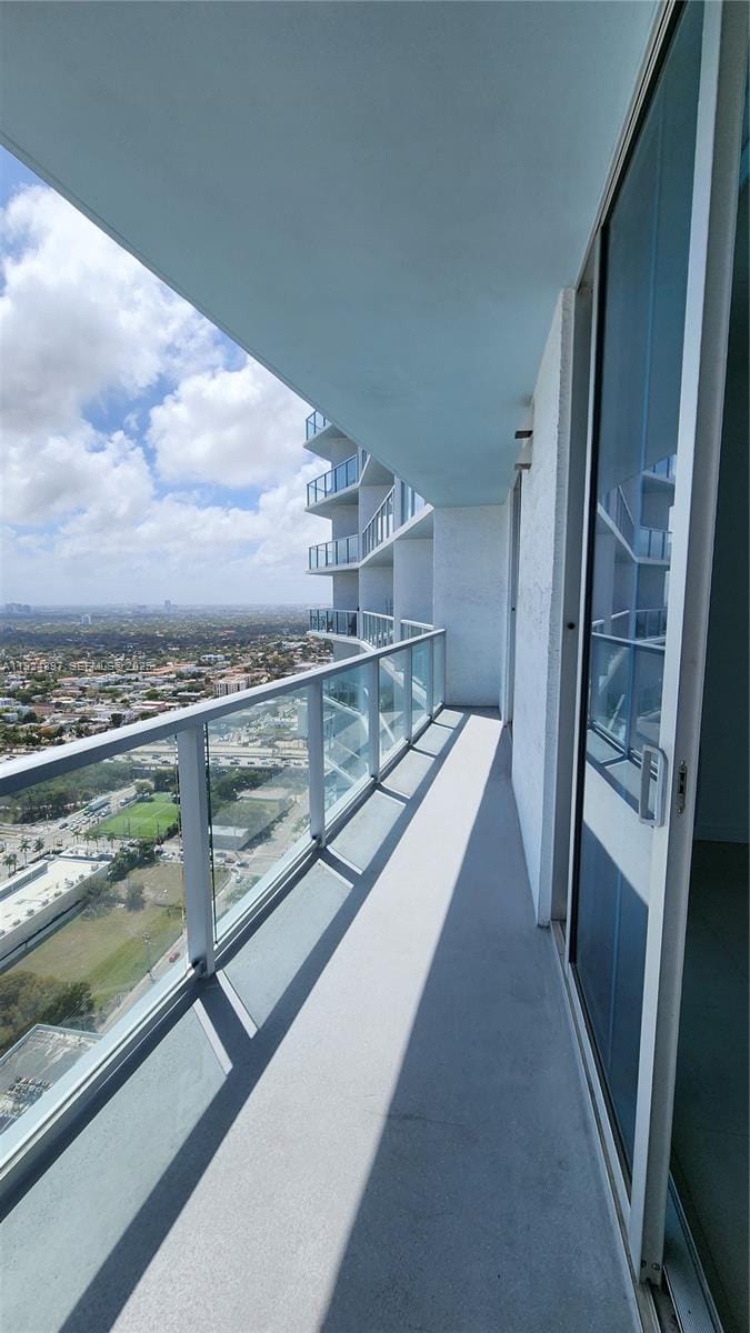 185 SW 7th Street 3814, Miami, FL 33130 photo 14