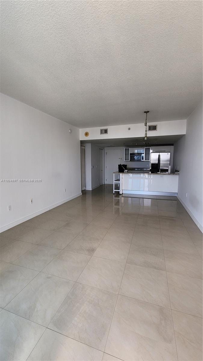 185 SW 7th Street 3814, Miami, FL 33130 photo 3