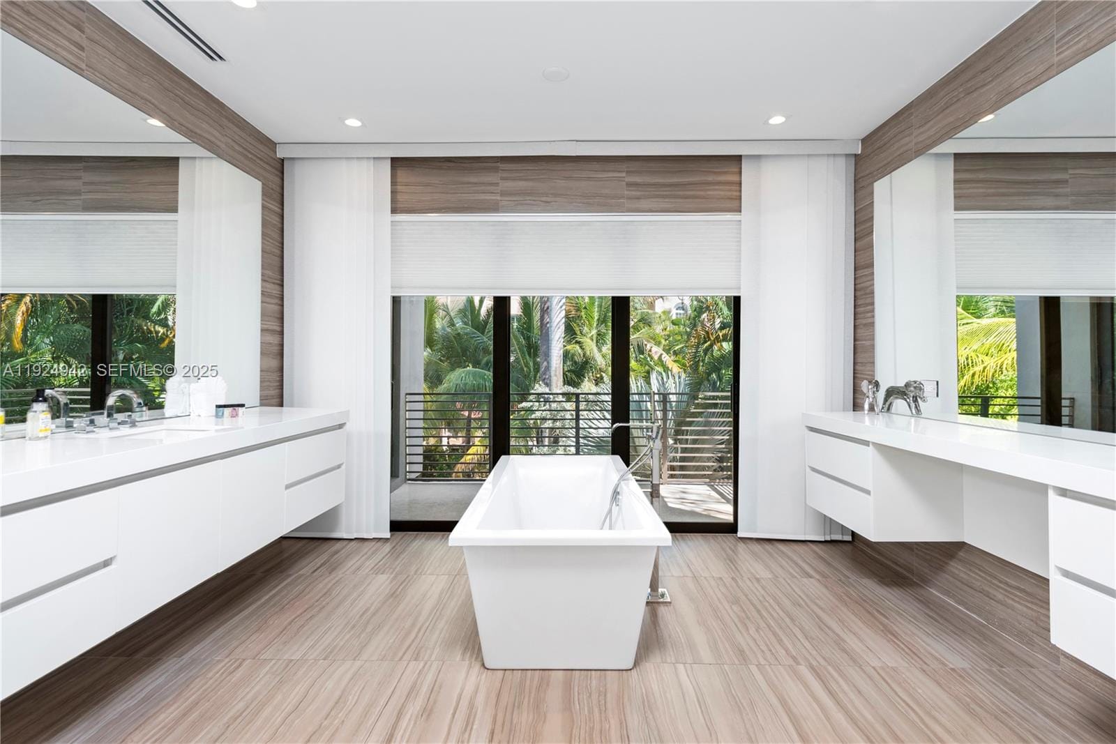 310 SE 11th Avenue, Fort Lauderdale, FL 33301 photo 20