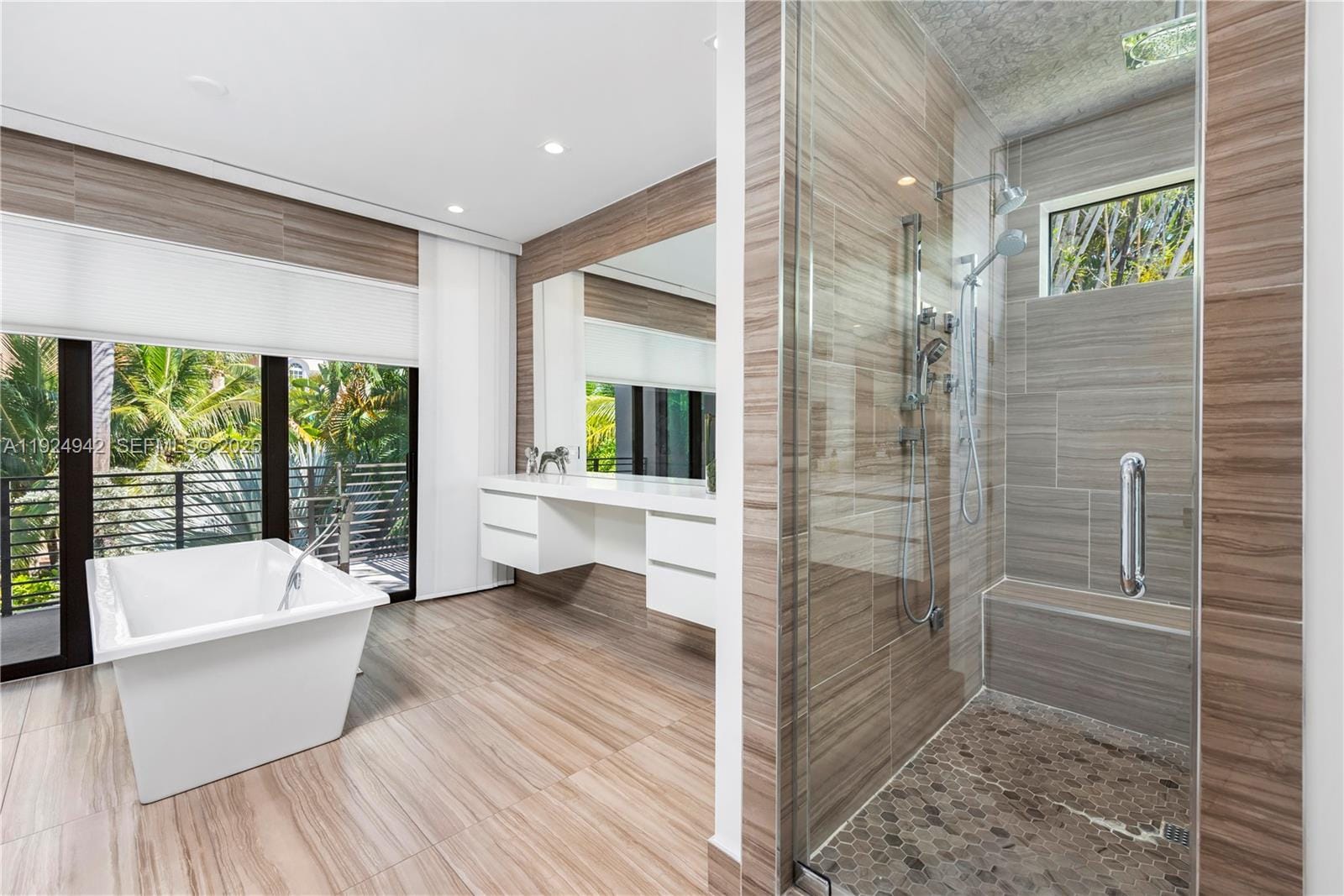 310 SE 11th Avenue, Fort Lauderdale, FL 33301 photo 21