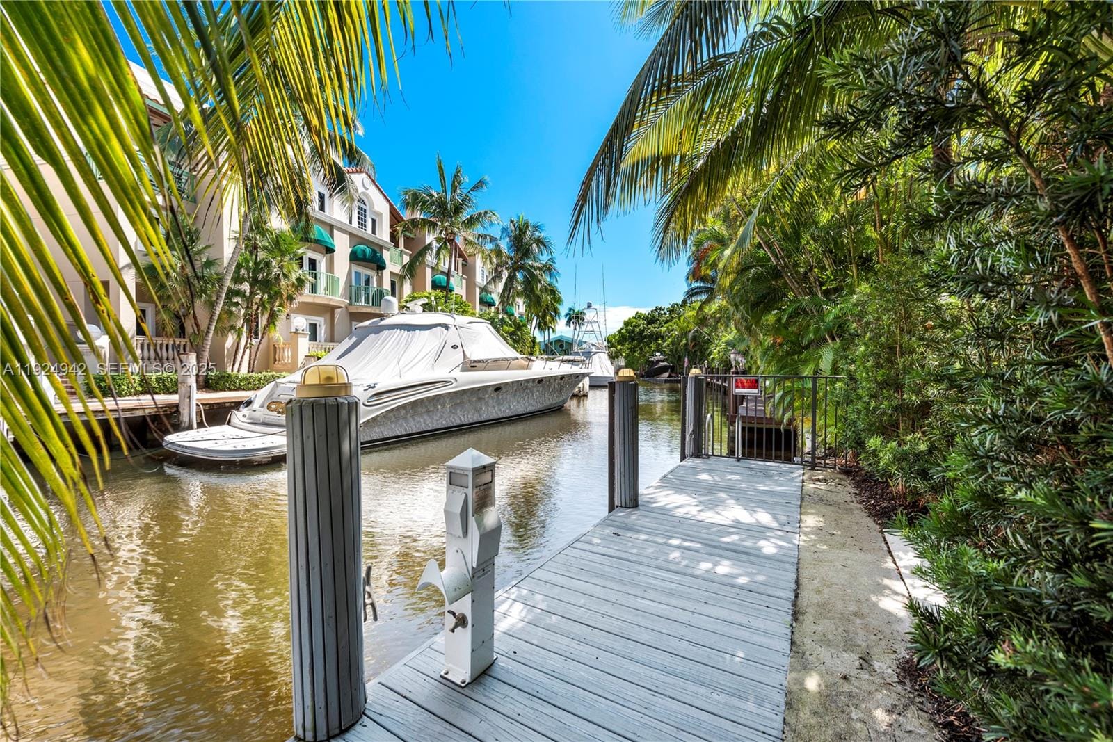 310 SE 11th Avenue, Fort Lauderdale, FL 33301 photo 30
