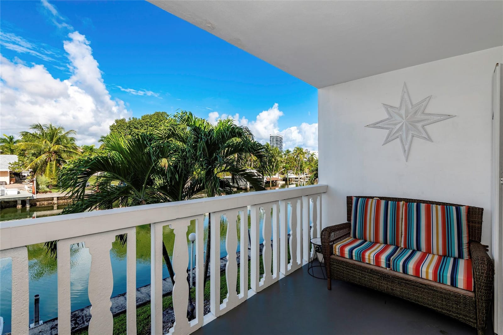 470 Paradise Isle Boulevard 204 — photo 4