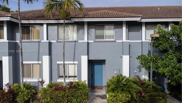 5413 SW 41st Street, Pembroke Park, FL 33023