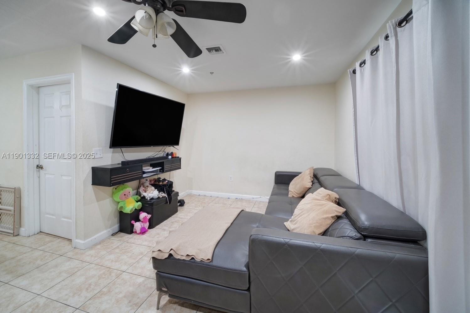 5413 SW 41st Street, Pembroke Park, FL 33023 photo 13