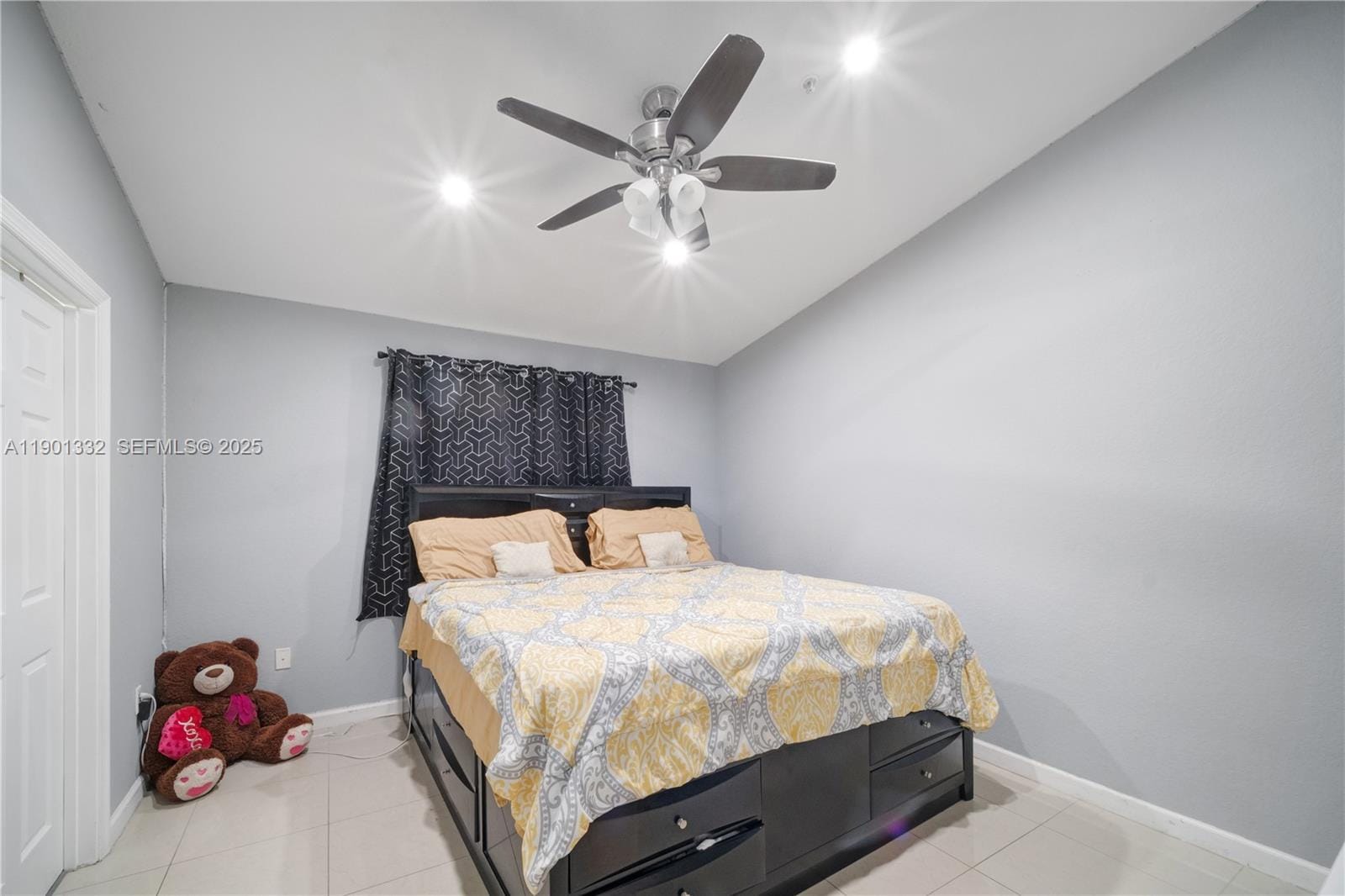 5413 SW 41st Street, Pembroke Park, FL 33023 photo 4