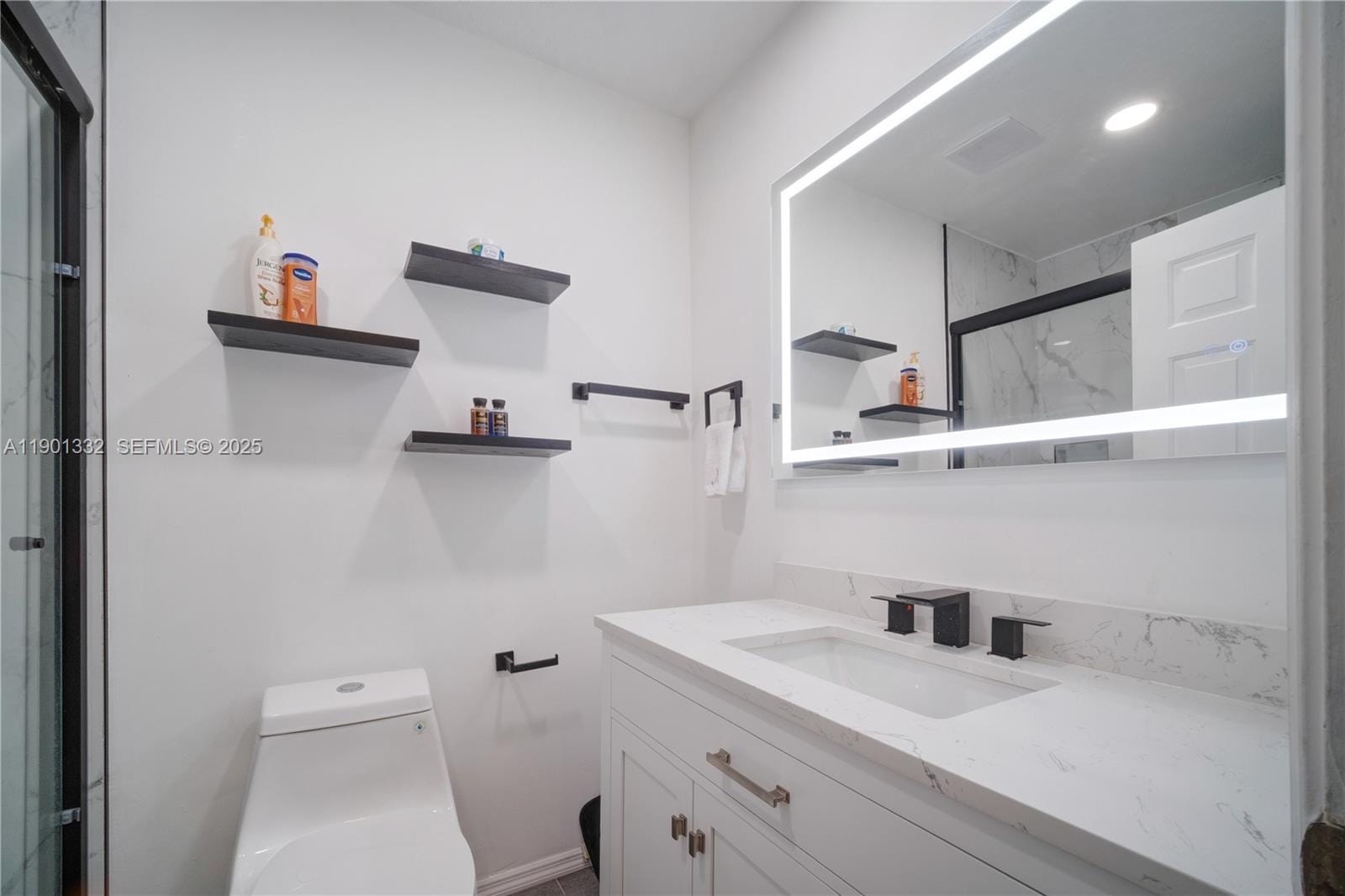 5413 SW 41st Street, Pembroke Park, FL 33023 photo 8
