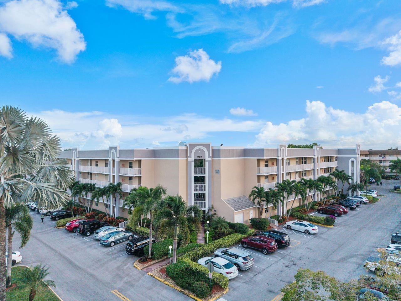 10382 NW 24th Place 201, Sunrise, FL 33322 photo 2
