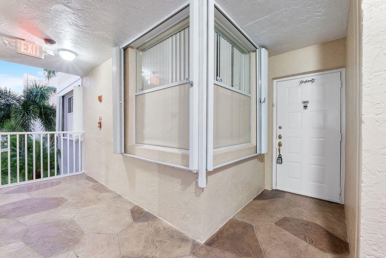 10382 NW 24th Place 201, Sunrise, FL 33322 photo 3