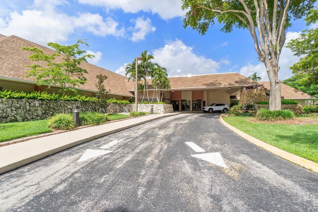 10382 NW 24th Place 201, Sunrise, FL 33322 photo 27