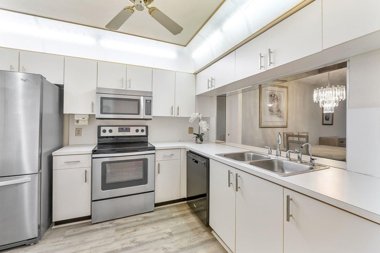 10382 NW 24th Place 201, Sunrise, FL 33322 photo 6