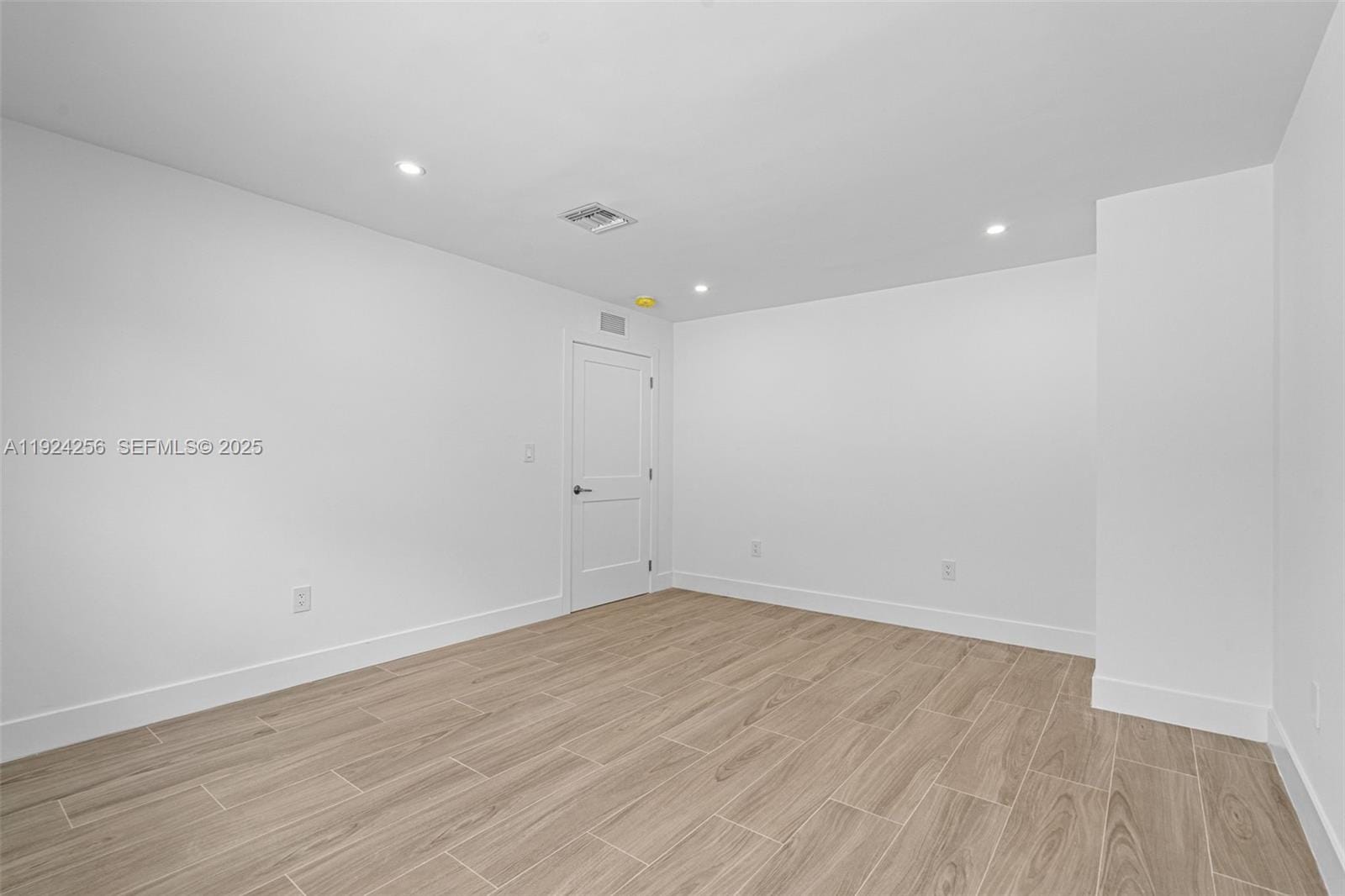 201 SE 12th Street, Pompano Beach, FL 33060 photo 18