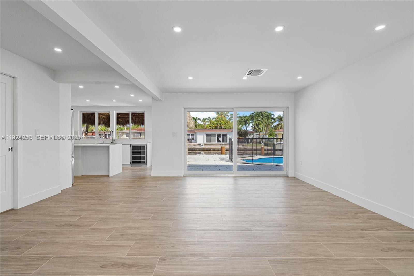201 SE 12th Street, Pompano Beach, FL 33060 photo 9
