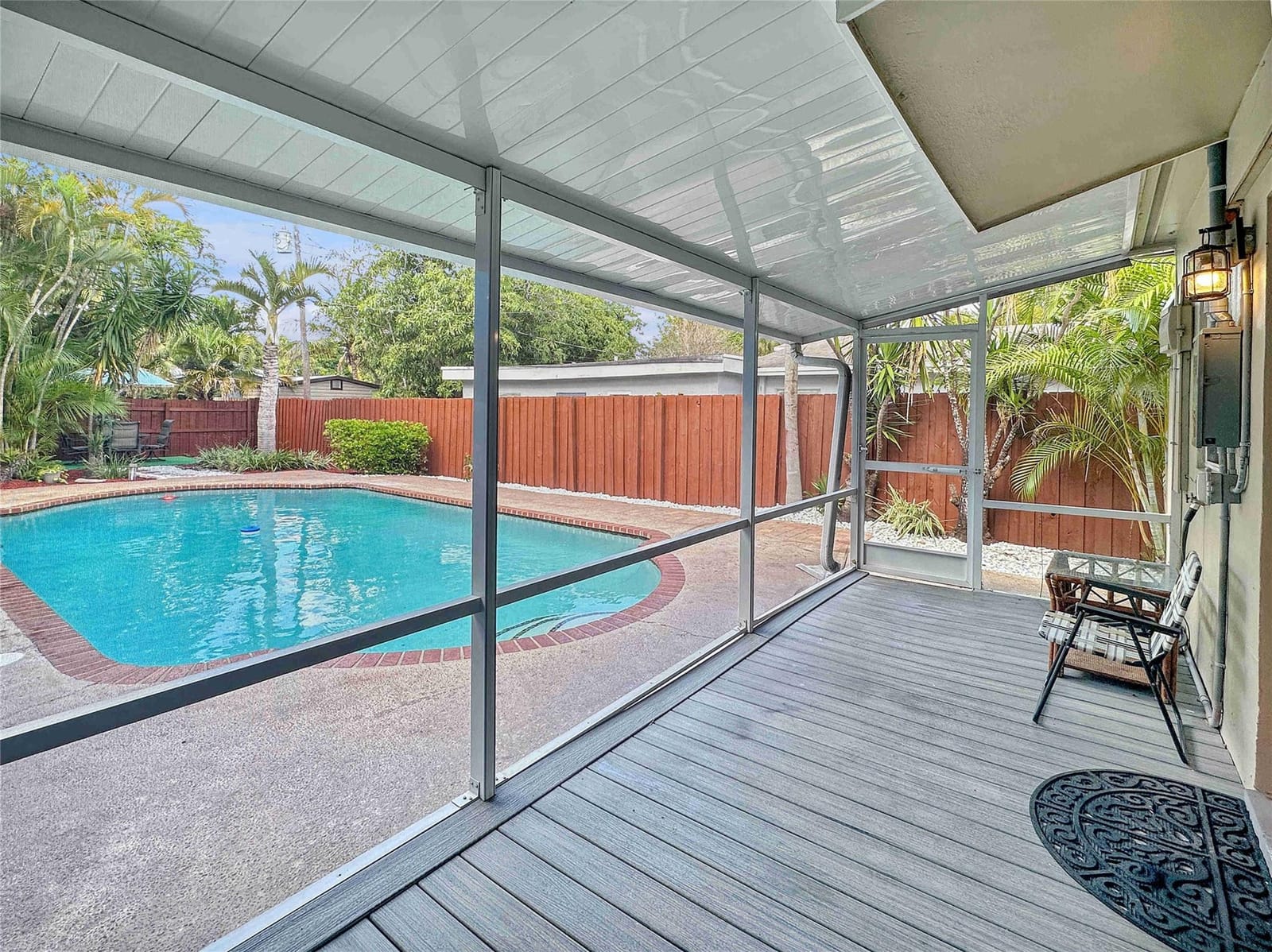 1641 NW 6th Avenue — photo 7