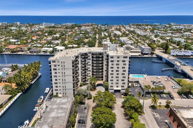 5100 Dupont Boulevard 3G, sold in The Warwick, Fort Lauderdale, FL