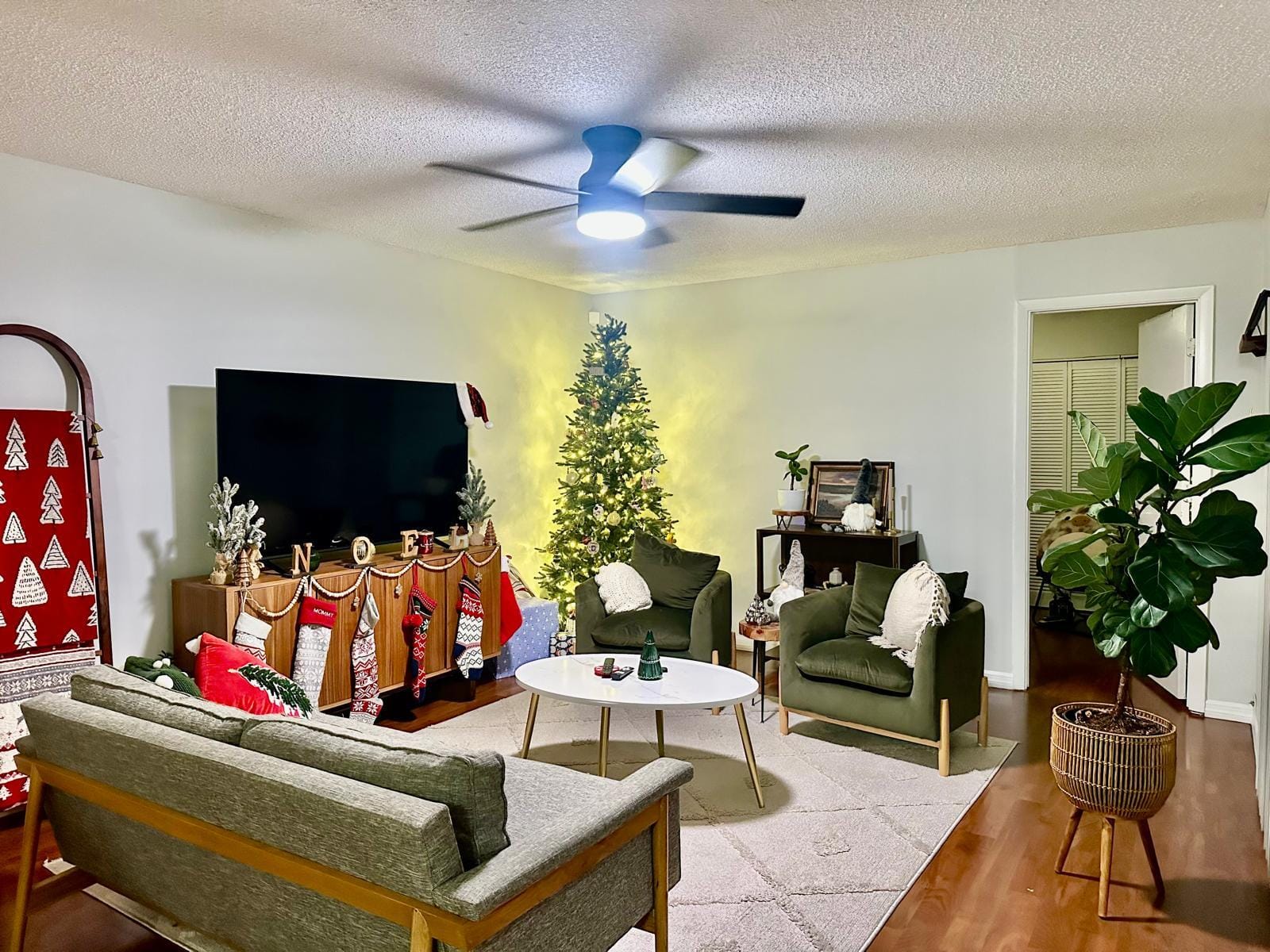 2818 28th Lane, Greenacres, FL 33463