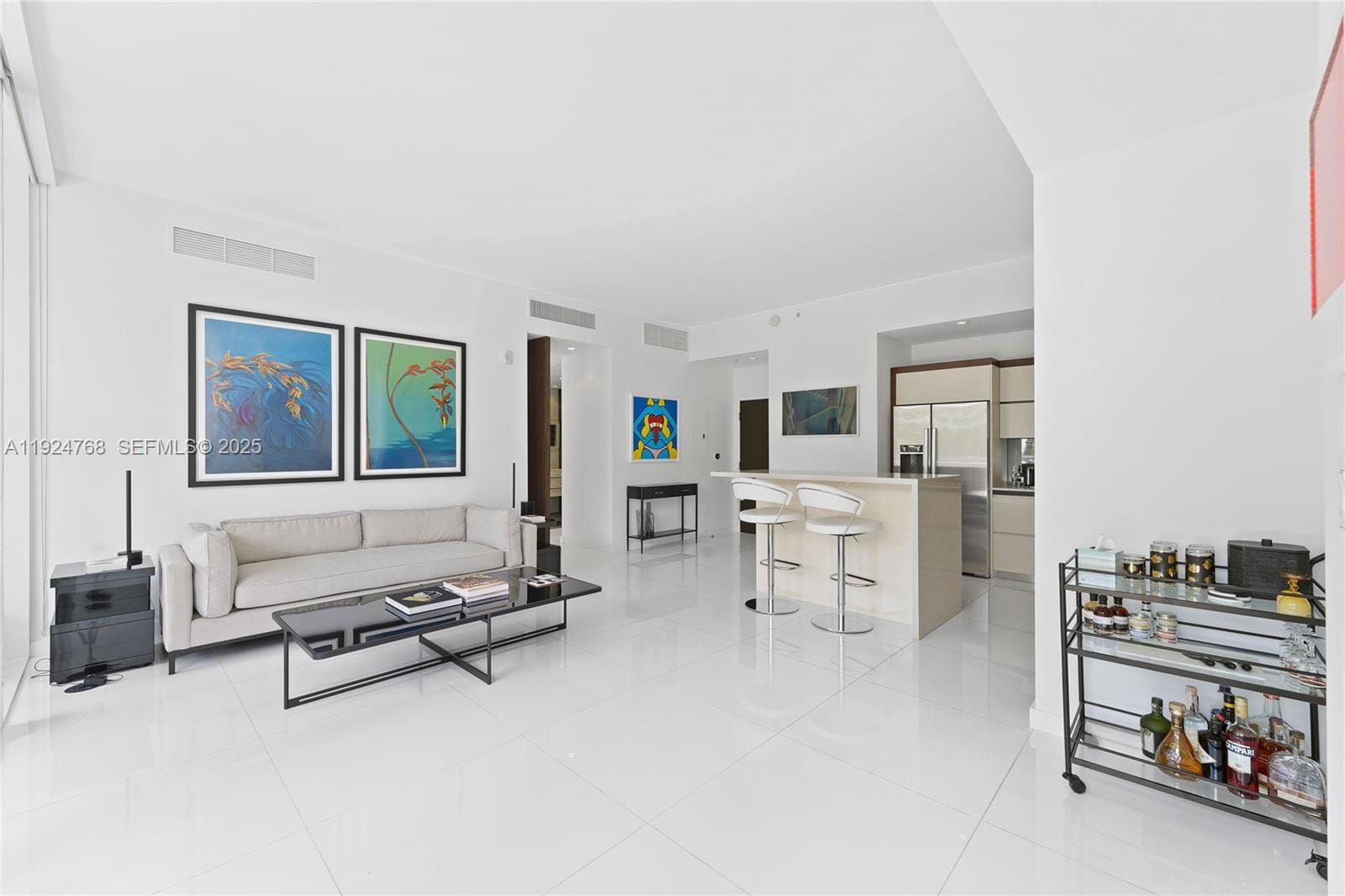 2100 Park Avenue 201 — photo 4