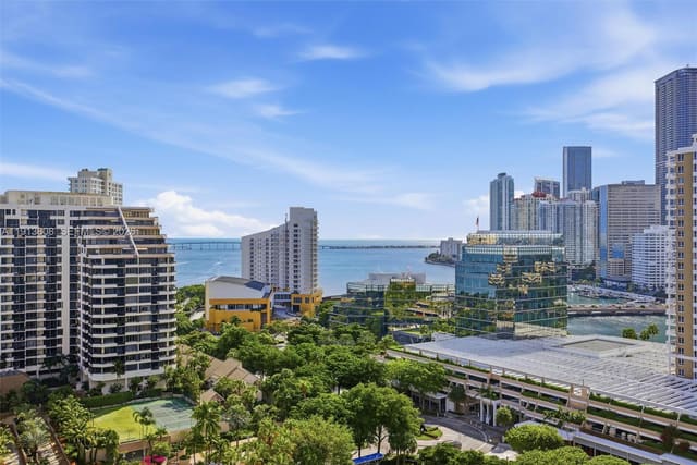 888 Brickell Key Drive 1903, sold in One Tequesta Point Condo, Miami, FL