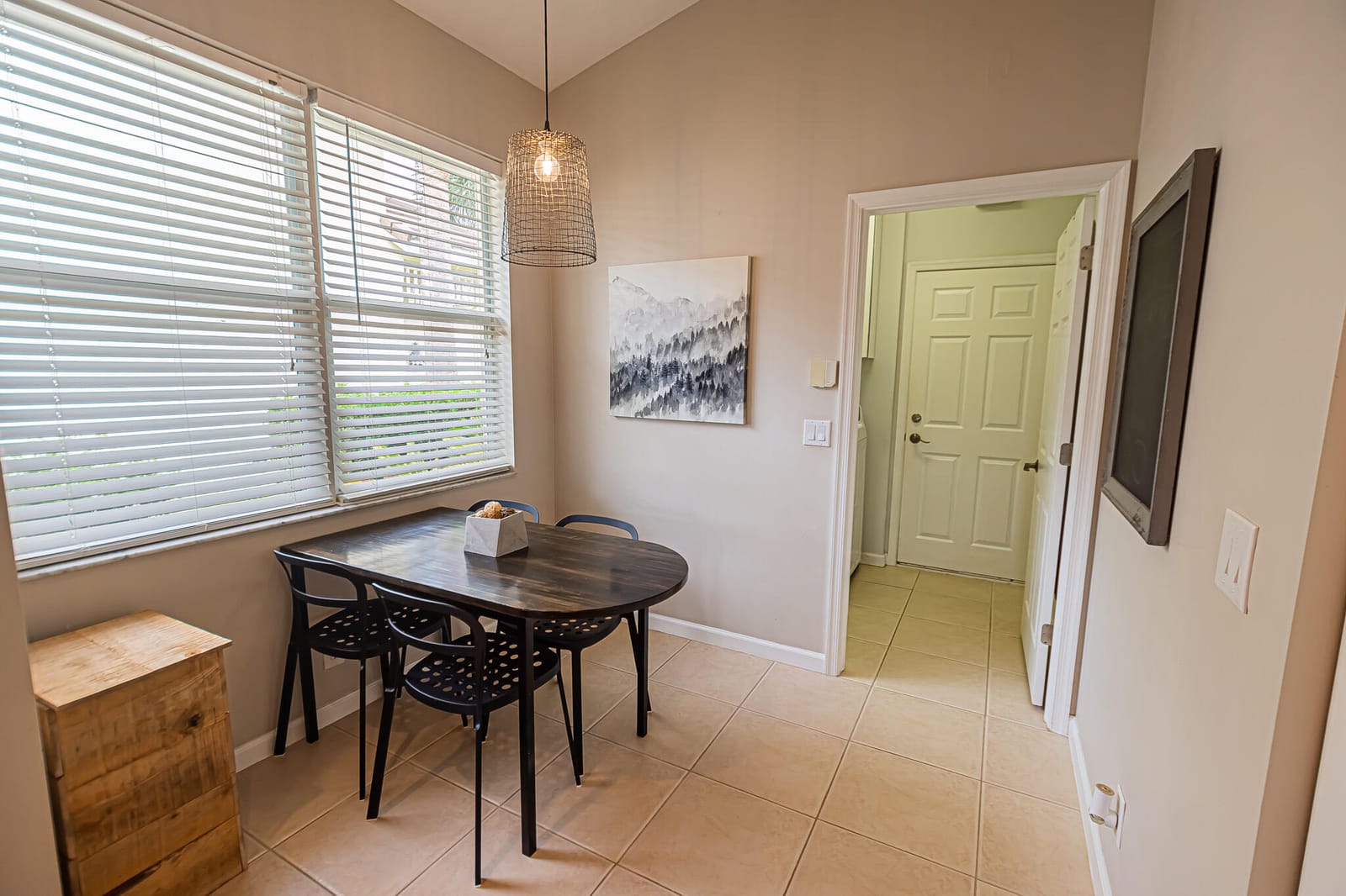 119 NW Willow Grove Avenue — photo 7