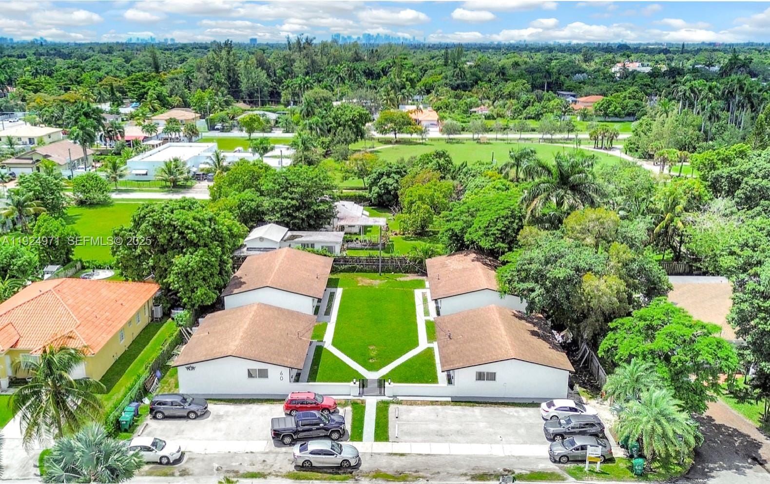 60 NW 161st Street, Miami, FL 33169 photo 18