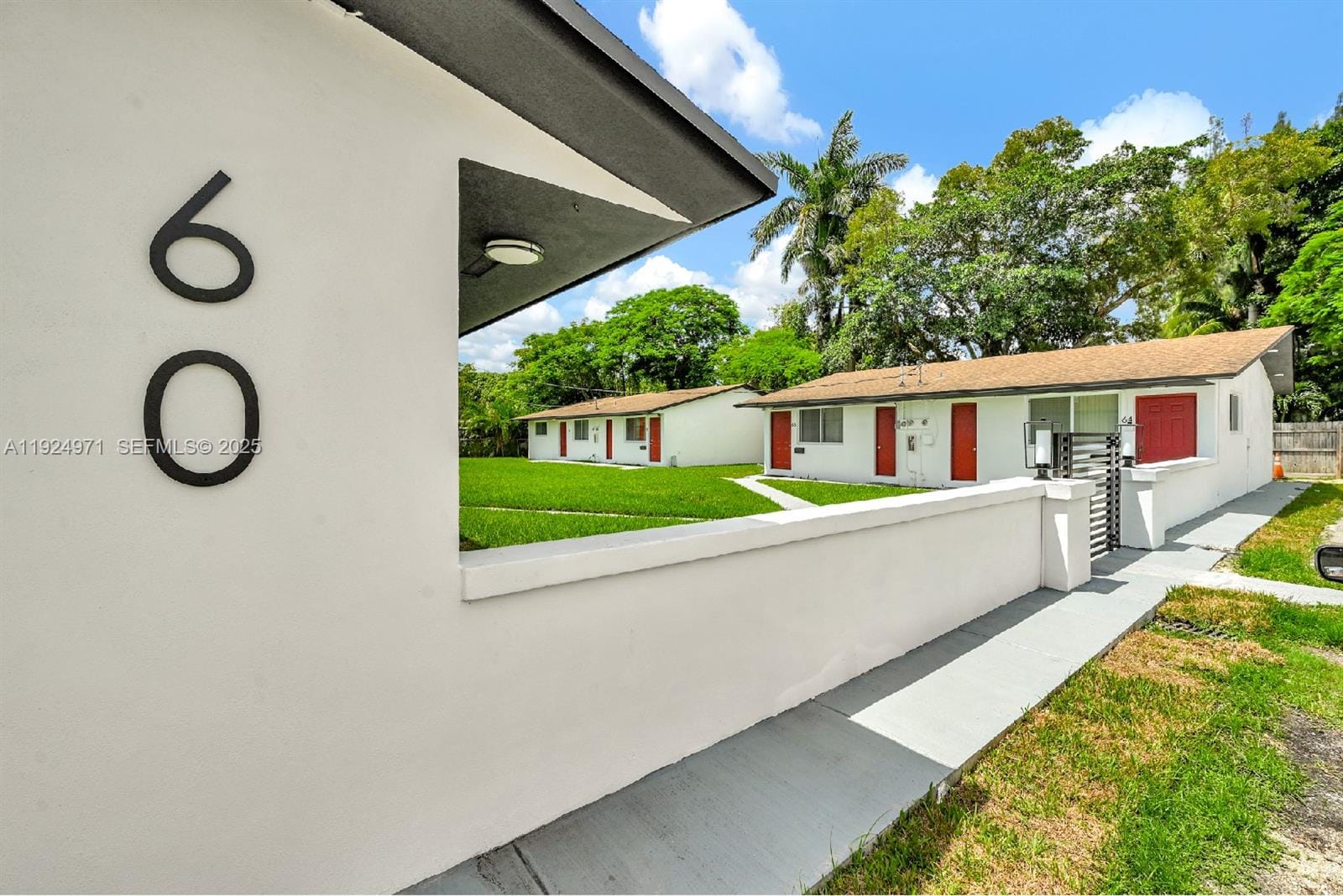 60 NW 161st Street, Miami, FL 33169 photo 10