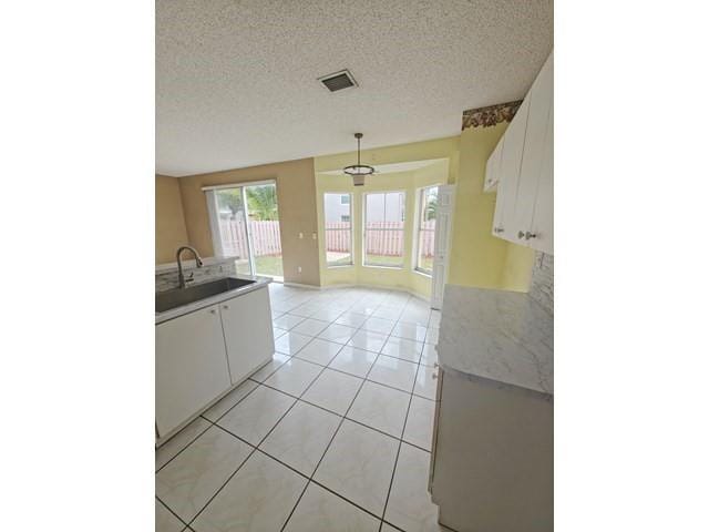 14422 N Royal Cove Circle, Davie, FL 33325 photo 10