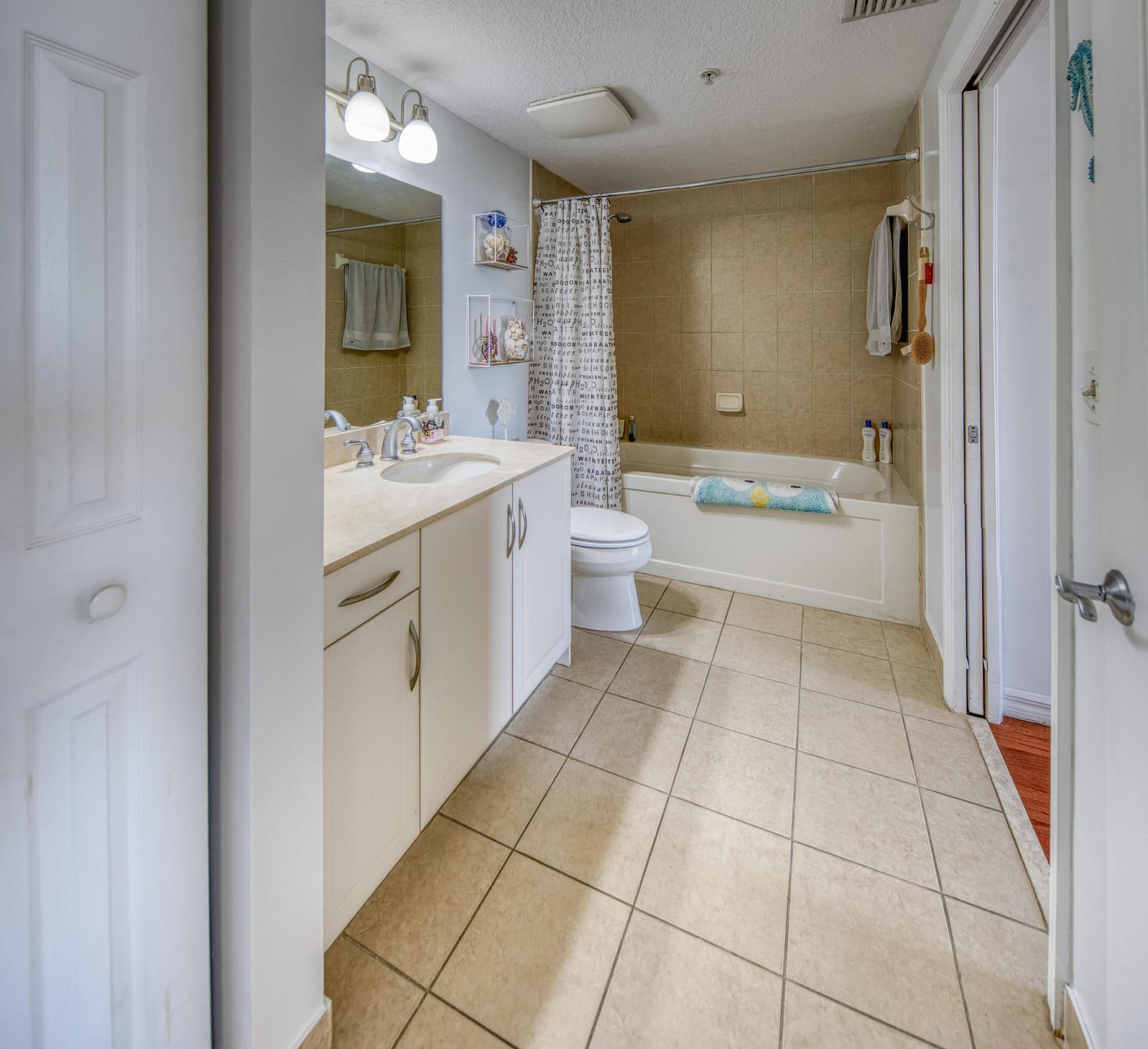 511 Lucerne Avenue 314, Lake Worth Beach, FL 33460 photo 17