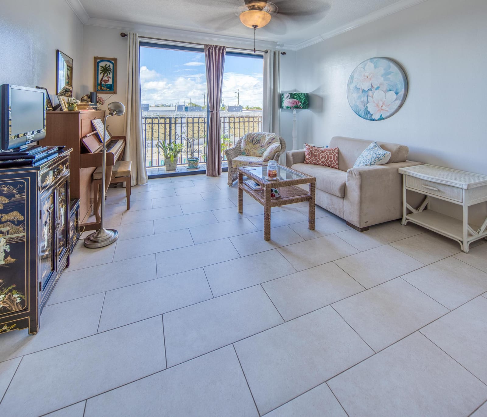 511 Lucerne Avenue 314, Lake Worth Beach, FL 33460 photo 3