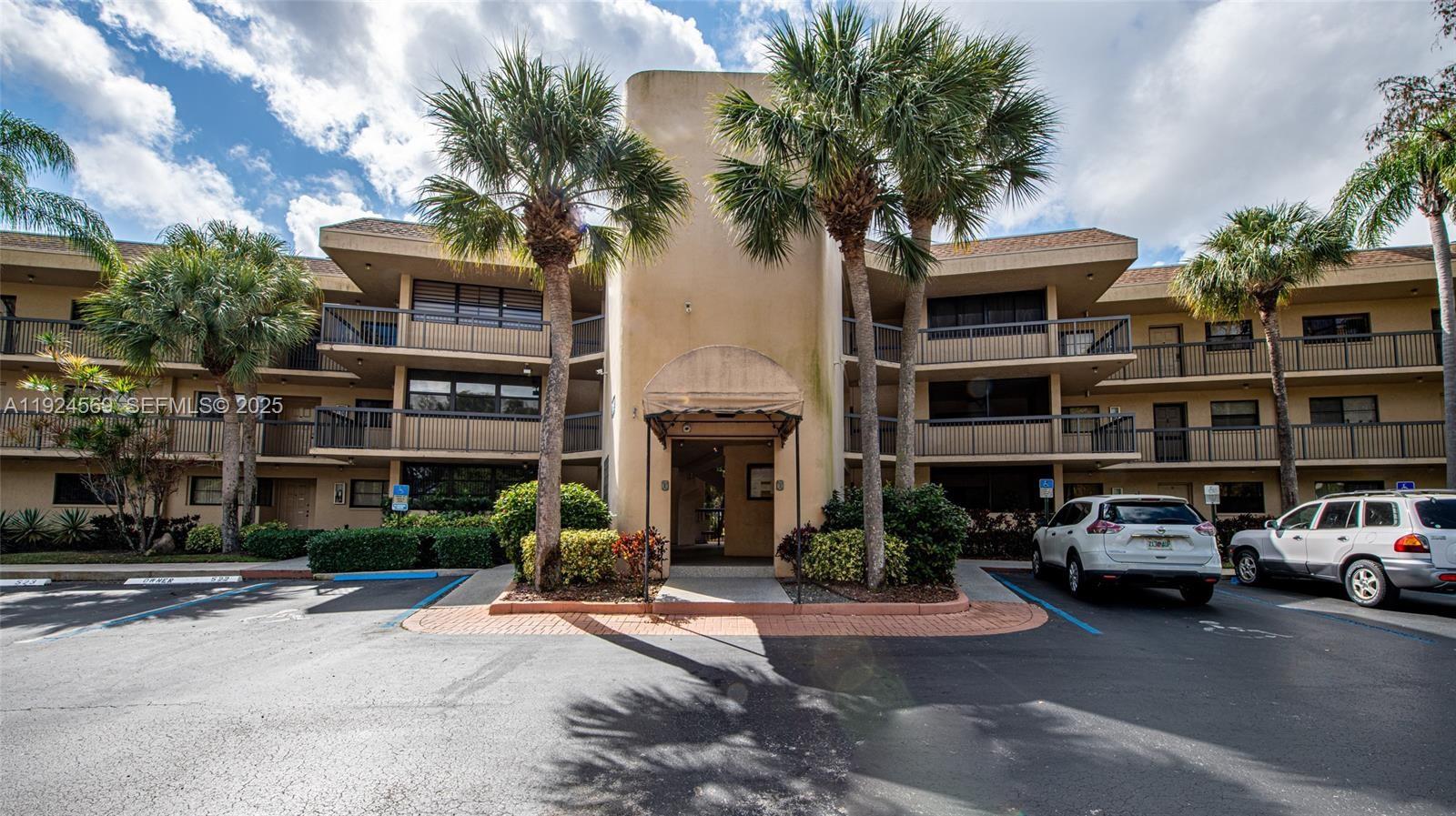 7735 NW 79th Avenue 214, Tamarac, FL 33321, Tamarac
