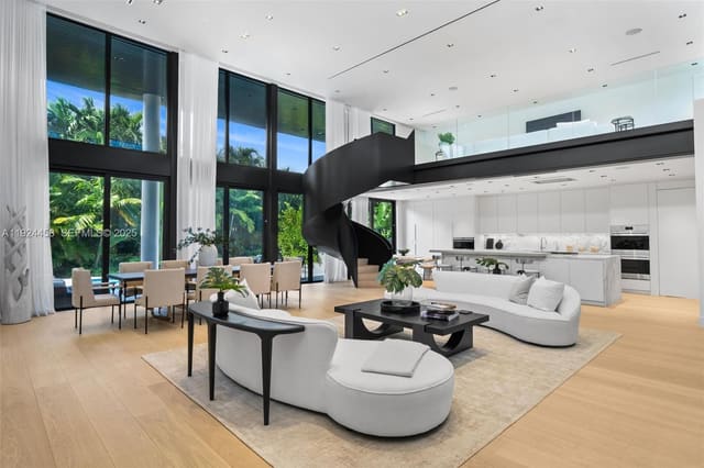 620 Ocean Boulevard, sold in Golden Beach Sec A, Golden Beach, FL