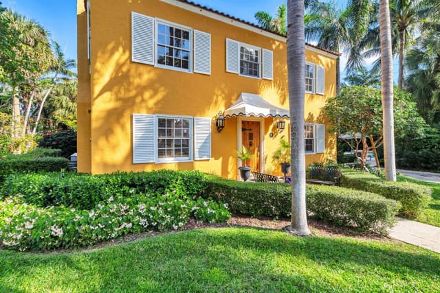 303 Marlborough Road, sold in Prospect Park South, West Palm Beach, FL