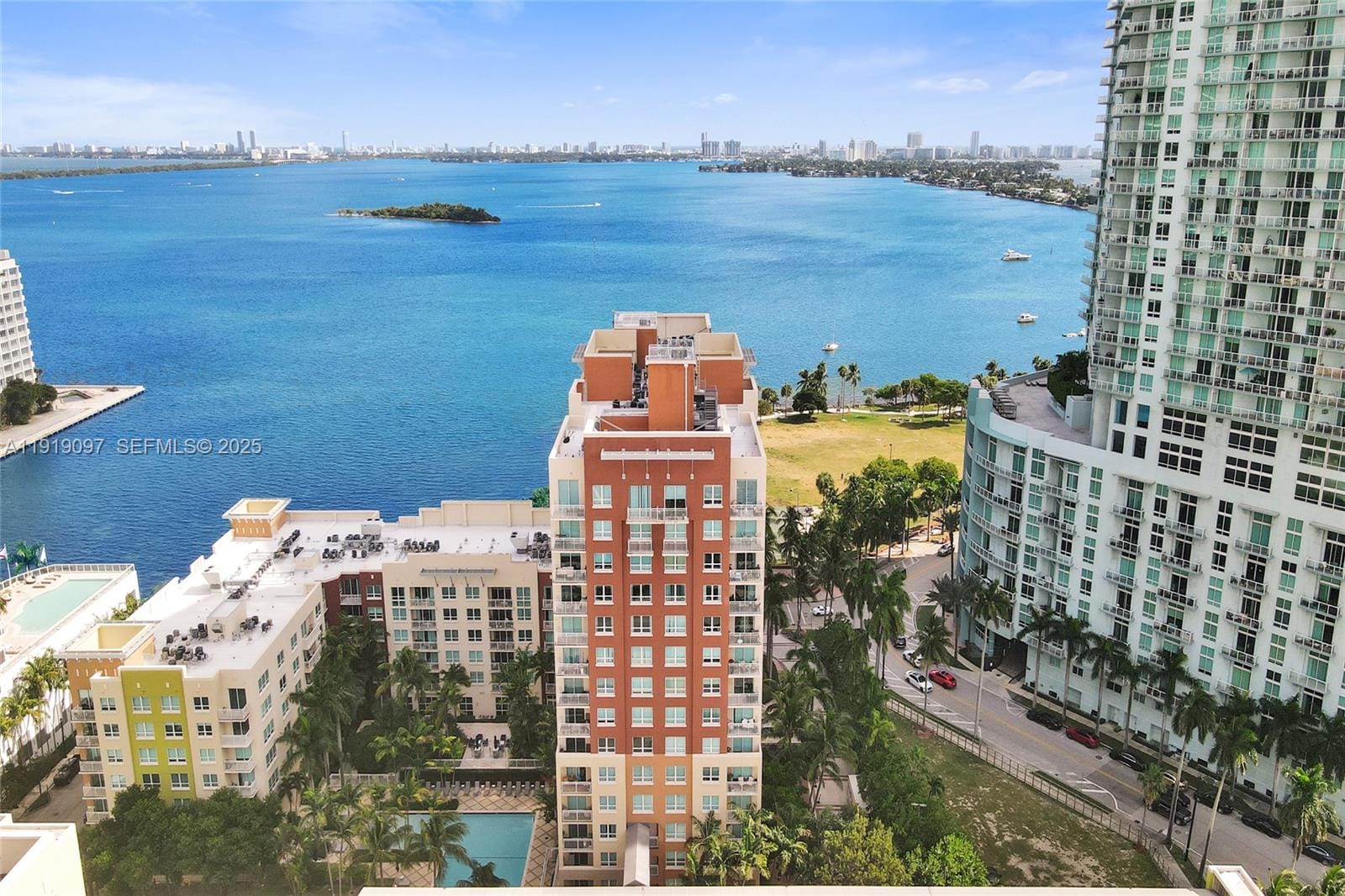 2000 N Bayshore Drive 605, Miami, FL 33137 photo 11
