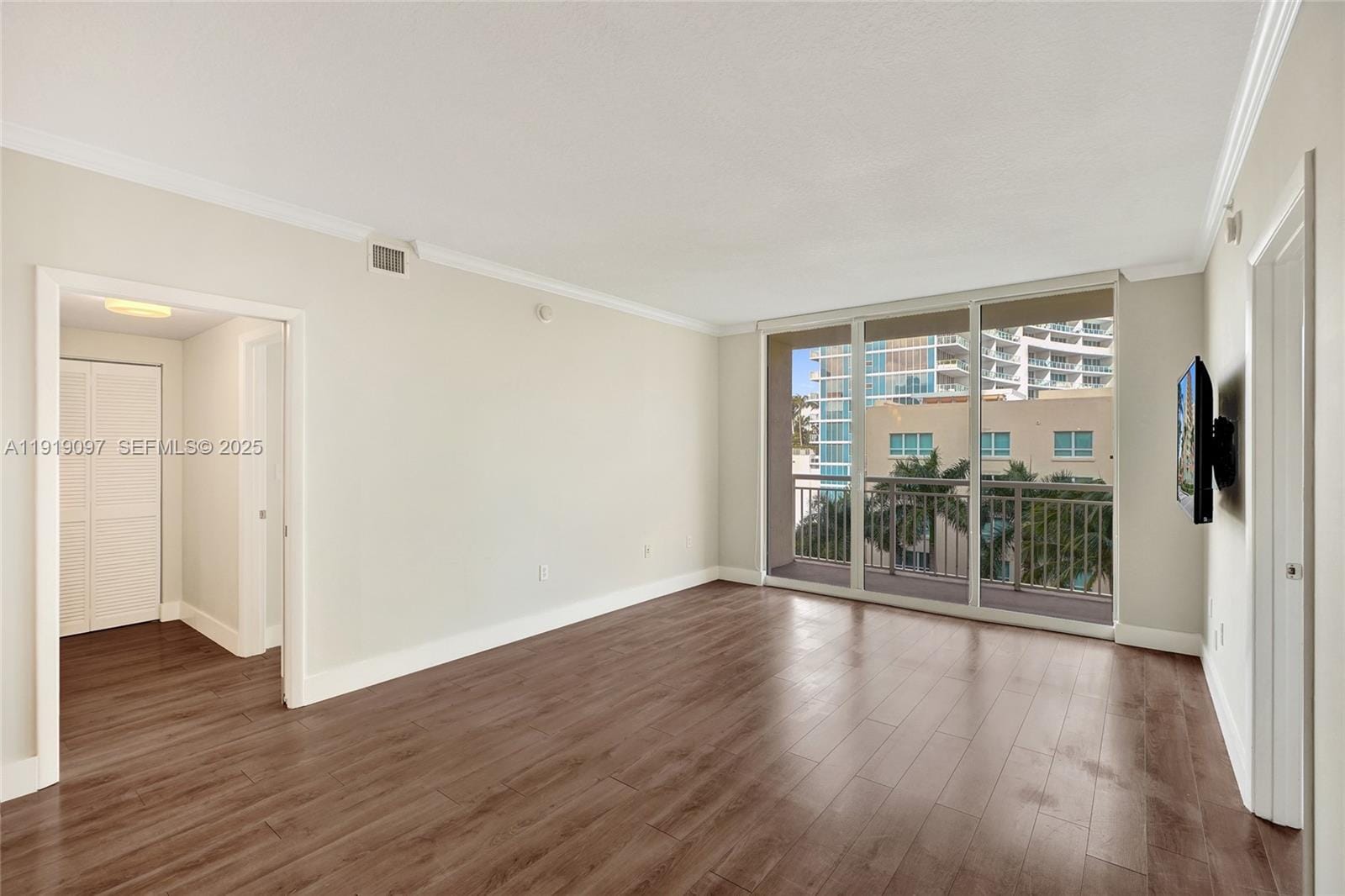 2000 N Bayshore Drive 605, Miami, FL 33137 photo 17