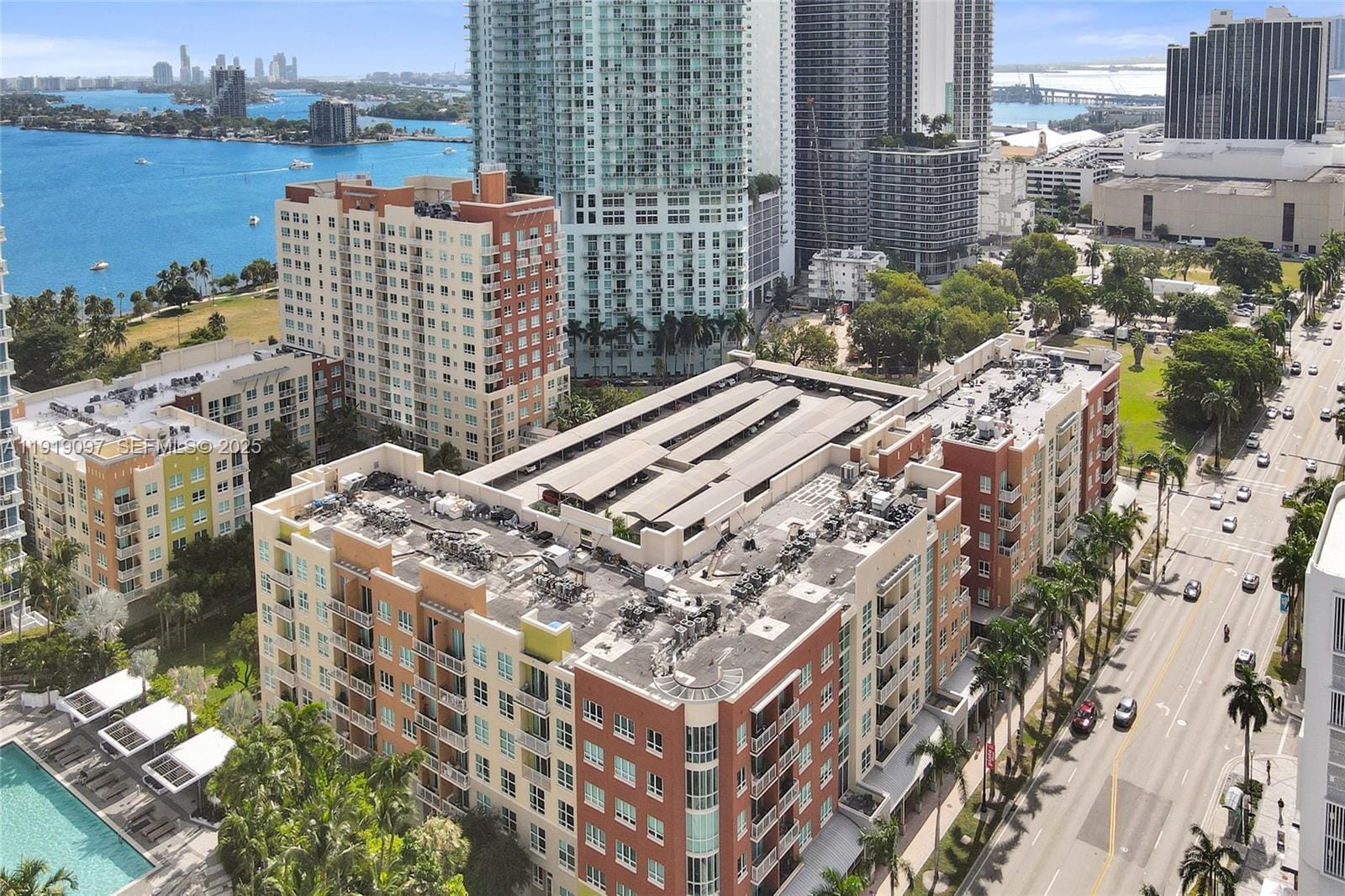 2000 N Bayshore Drive 605, Miami, FL 33137 photo 26