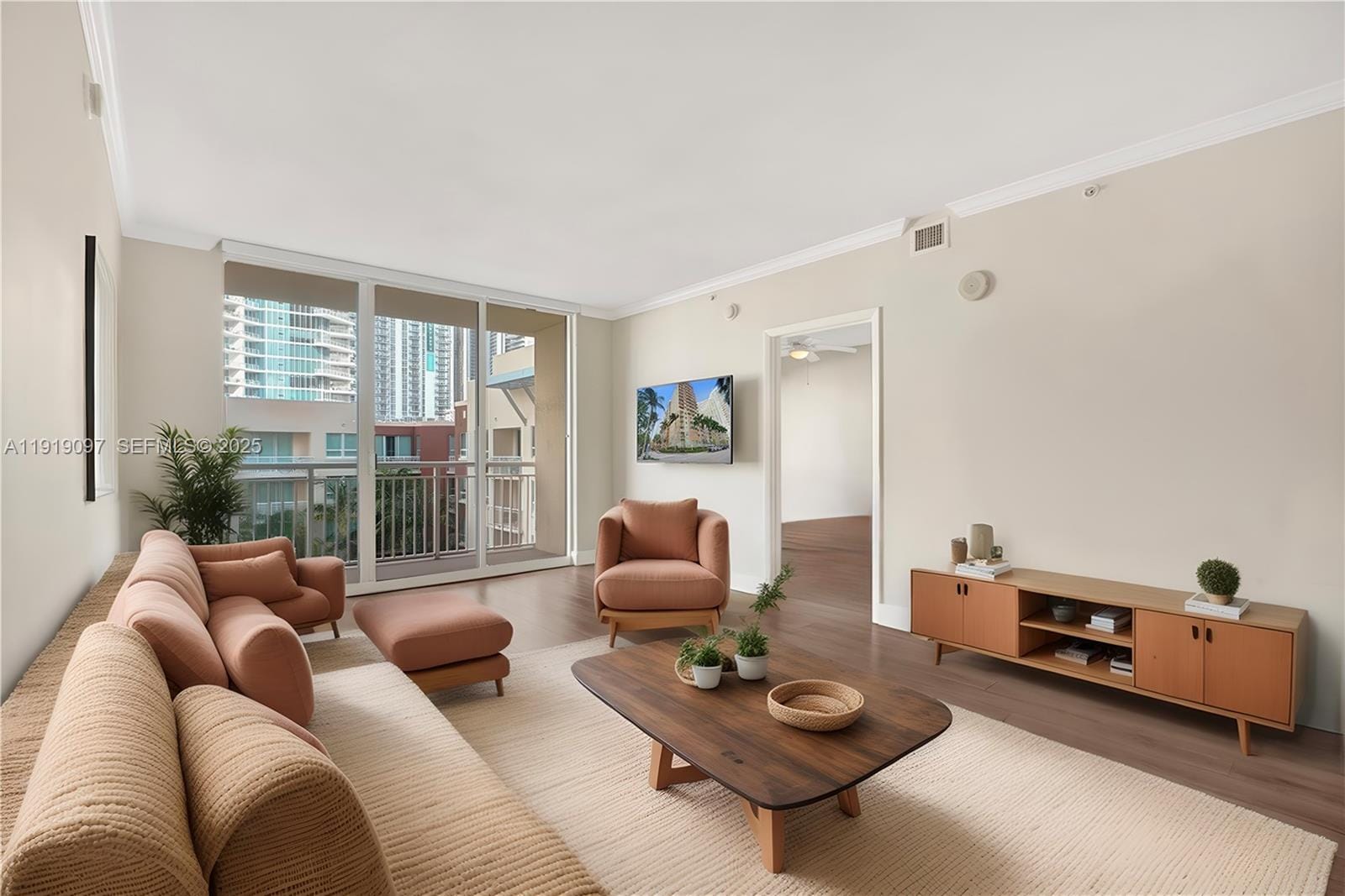2000 N Bayshore Drive 605, Miami, FL 33137 photo 4