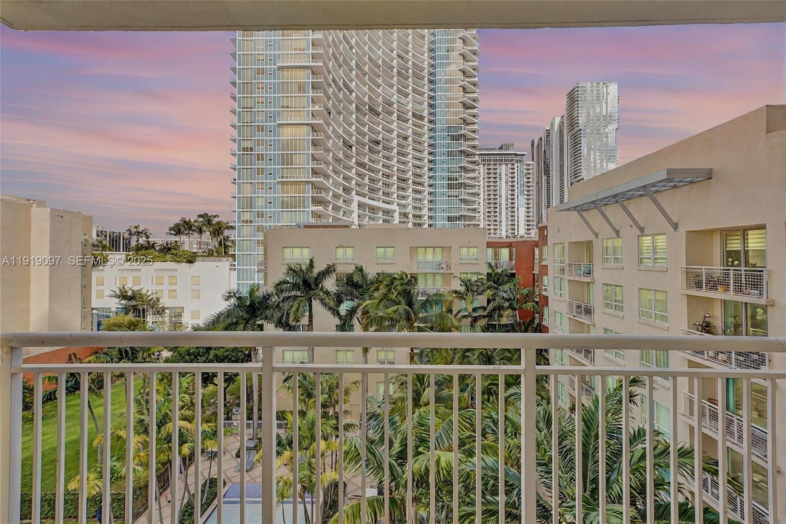 2000 N Bayshore Drive 605, Miami, FL 33137 photo 9