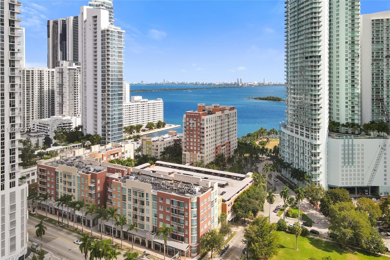 2000 N Bayshore Drive 605, Miami, FL 33137 photo 10