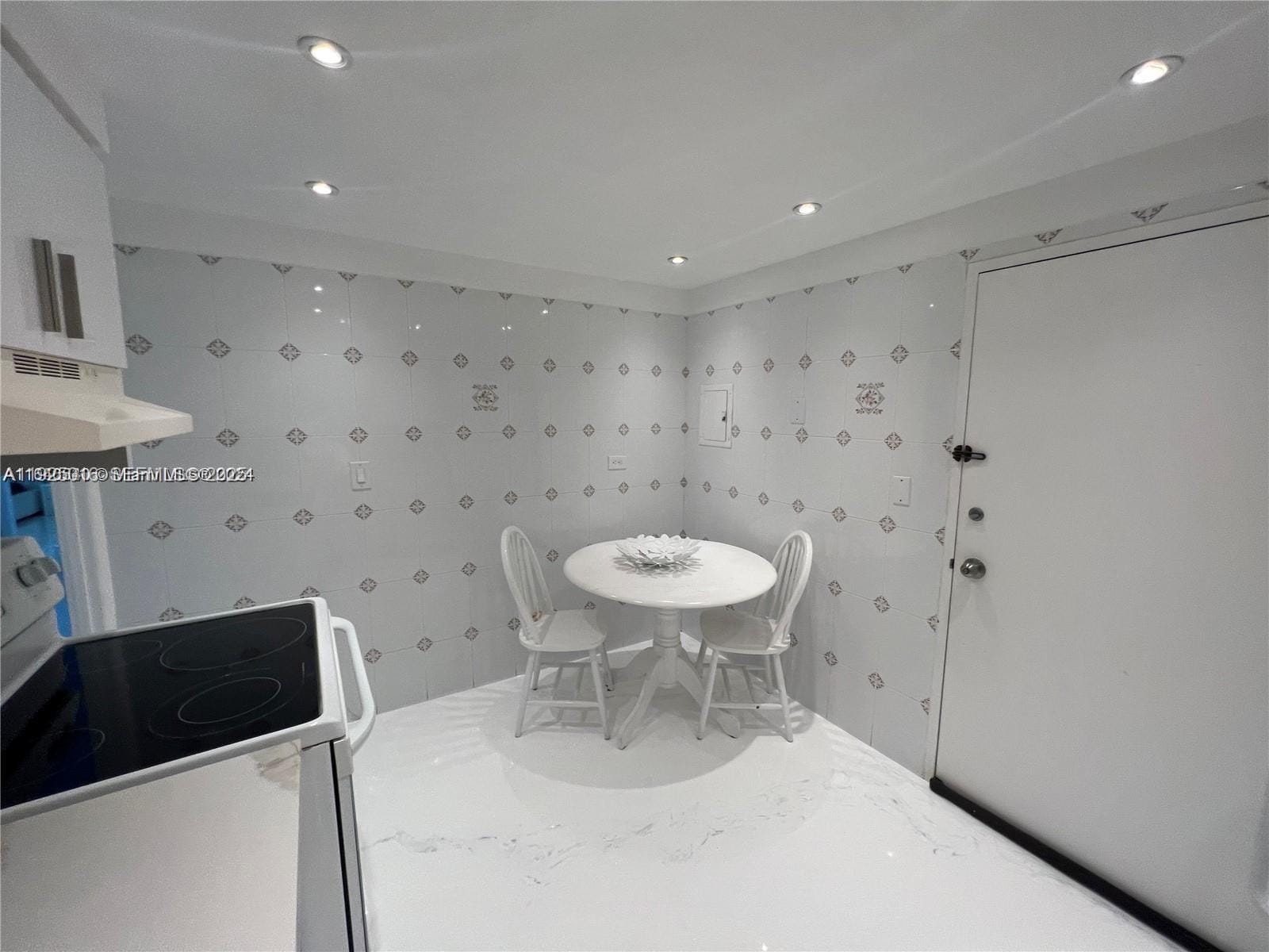 5555 Collins Avenue 7T, Miami Beach, FL 33140 photo 19