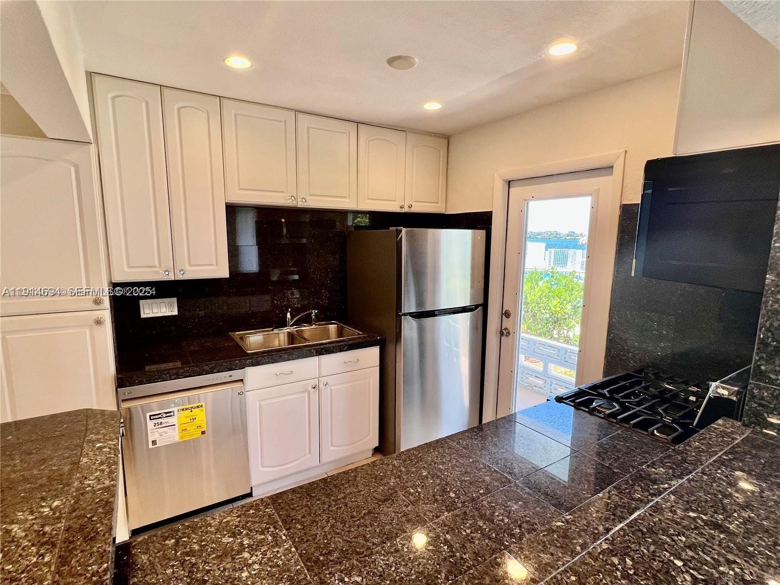 2700 NE 135th Street 45 — photo 9