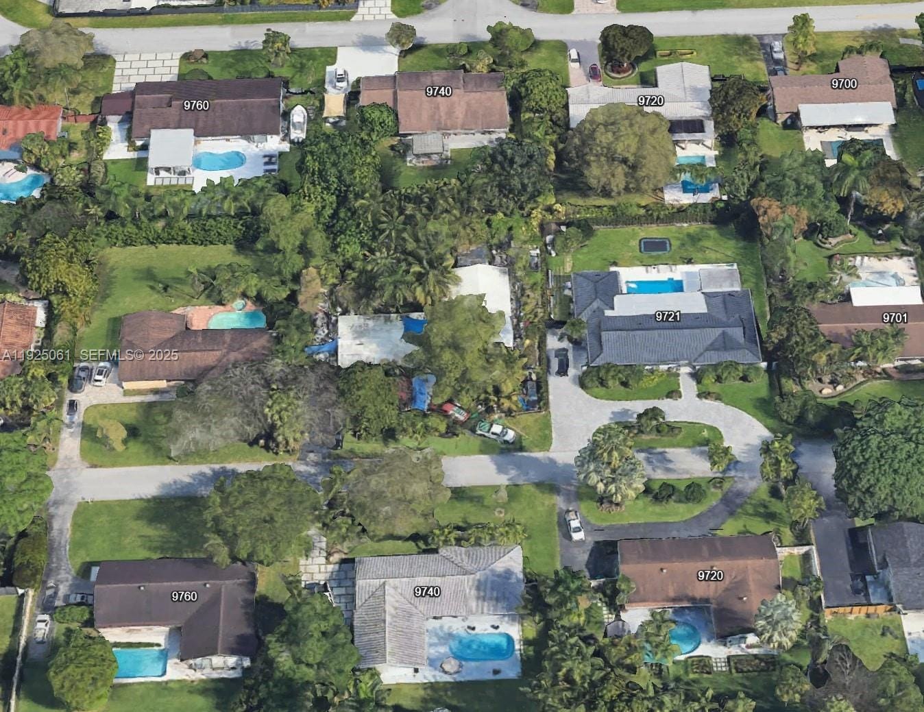 9741 SW 119th Street, Miami, FL 33176 photo 2