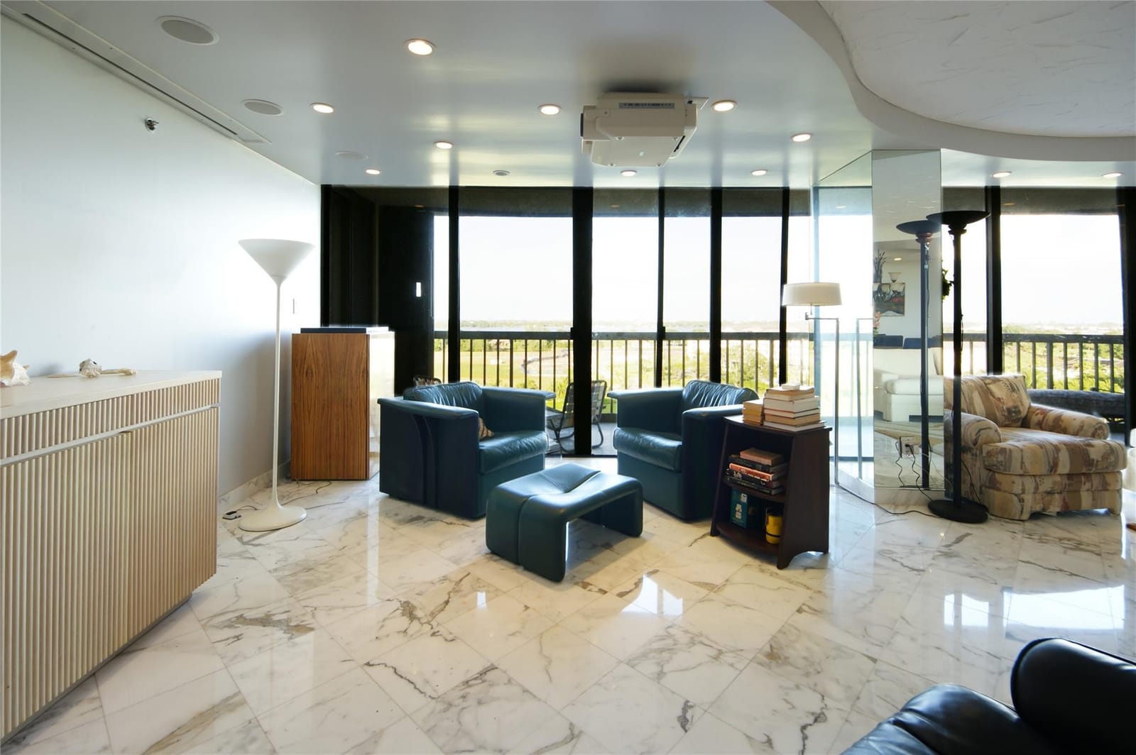 2480 Presidential Way 1004 — photo 4