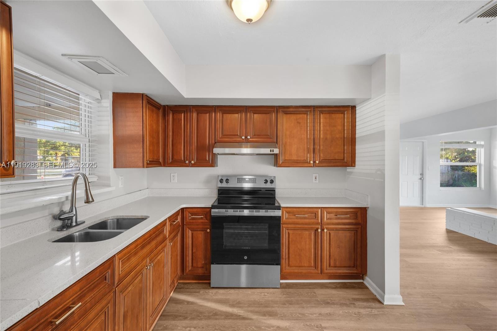 1111 SW 39th Avenue, Fort Lauderdale, FL 33312 photo 12