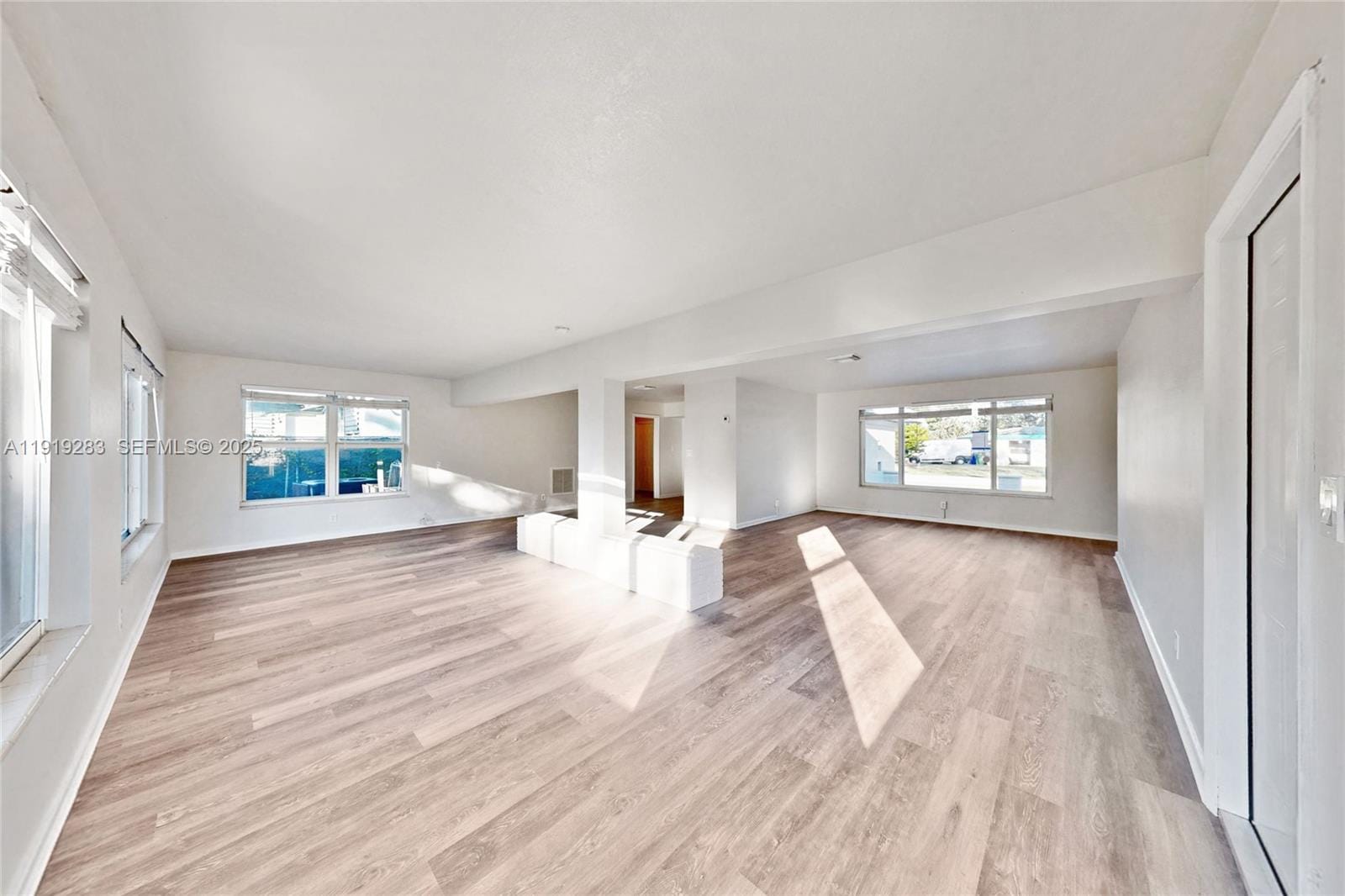 1111 SW 39th Avenue, Fort Lauderdale, FL 33312 photo 3